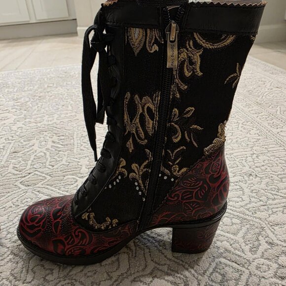 L'ARTISTE Casandra Lace Up Bootie 9 - Picture 10 of 16